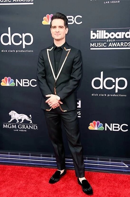 Brendon Urie en la Red Carpet de los Billboard Music Awards 2019