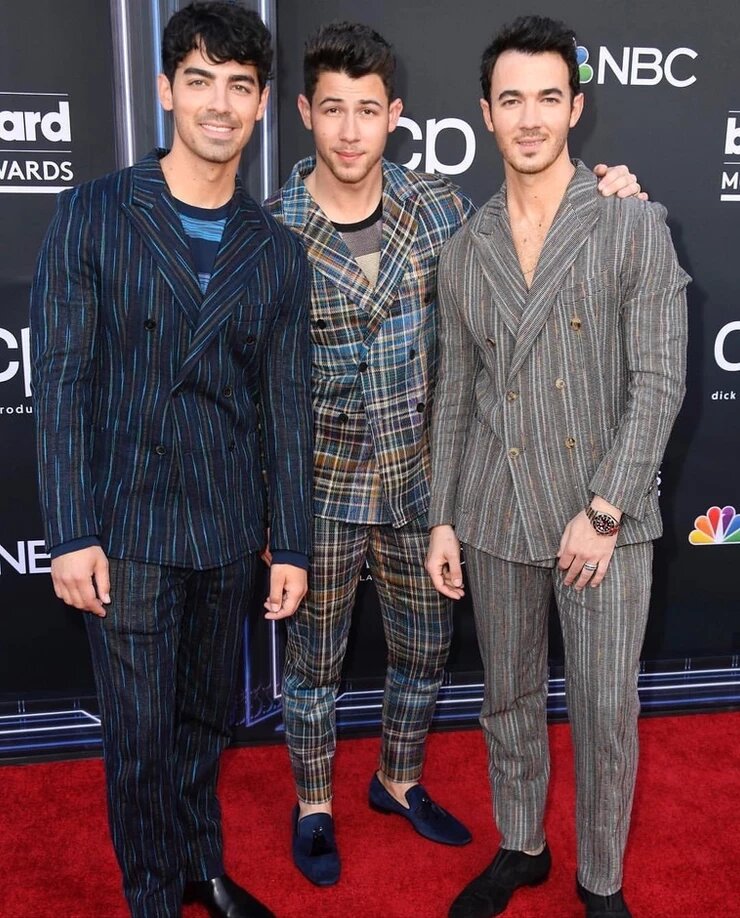 Jonas Brothers en la Red Carpet de los Billboard Music Awards 2019