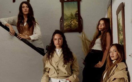 Lola Índigo, Salma, Lia Kali en TUS INICIALES